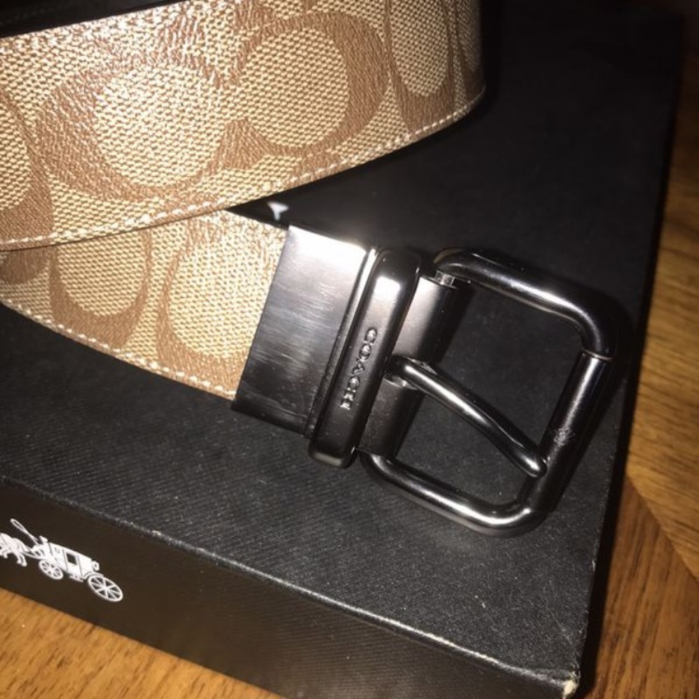 Coach belt for men